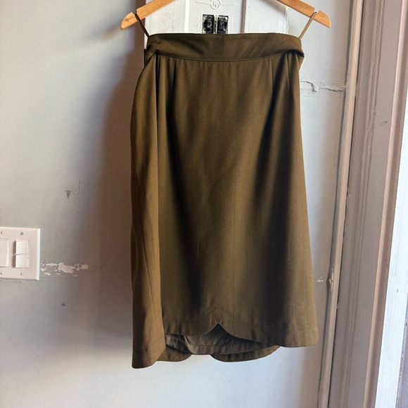 Escada Olive Wool Skirt - Picture 1 of 3